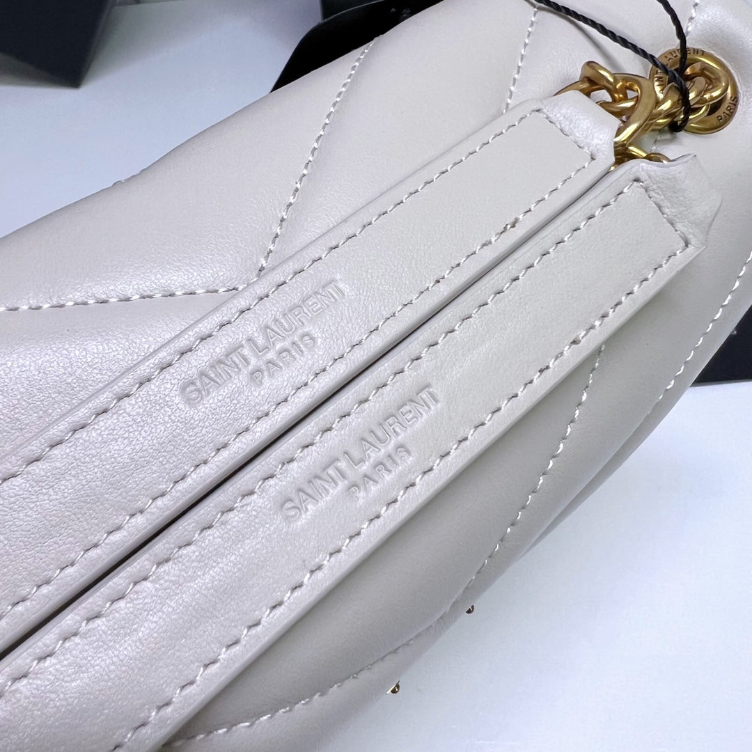 SAINT LAURENT LOULOU SMALL 25 IN WHITE LAMBSKIN GOLD HARDWARE