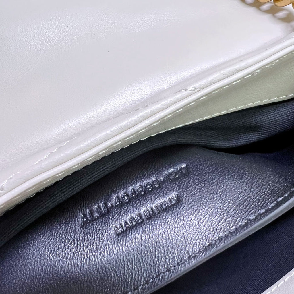 SAINT LAURENT LOULOU SMALL 25 IN WHITE LAMBSKIN GOLD HARDWARE