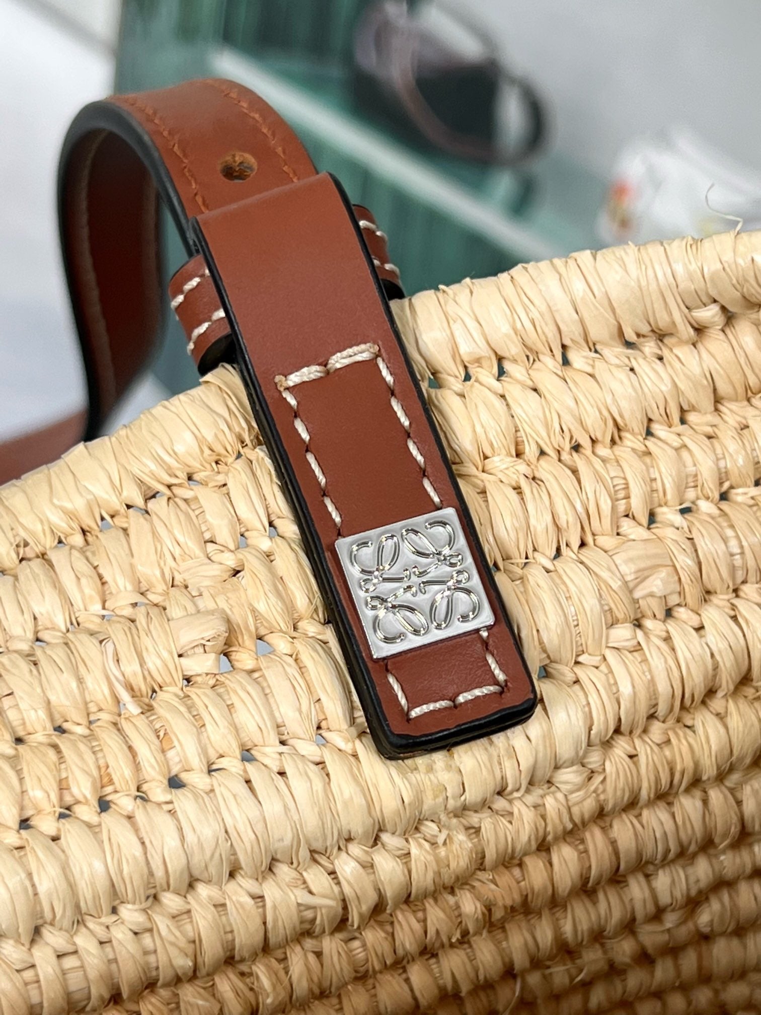 LOEWE SMALL SQUARE  28 BASKET BAG IN RAFFIA AND CALFSKIN