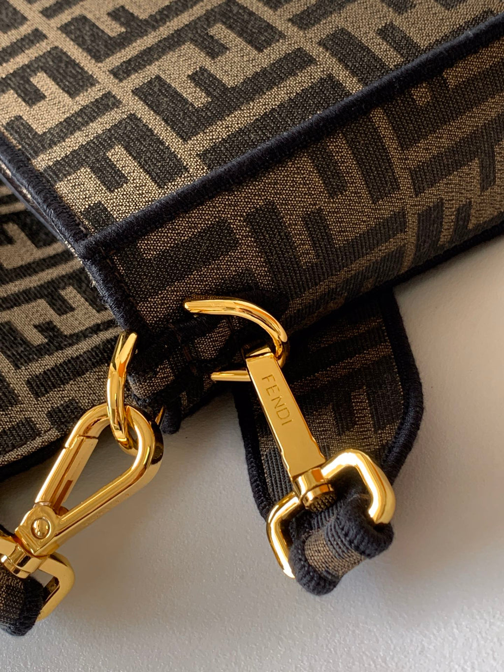 FENDI Fend Baguette 27 Brown FF Jacquard Fabric Bag Ghw
