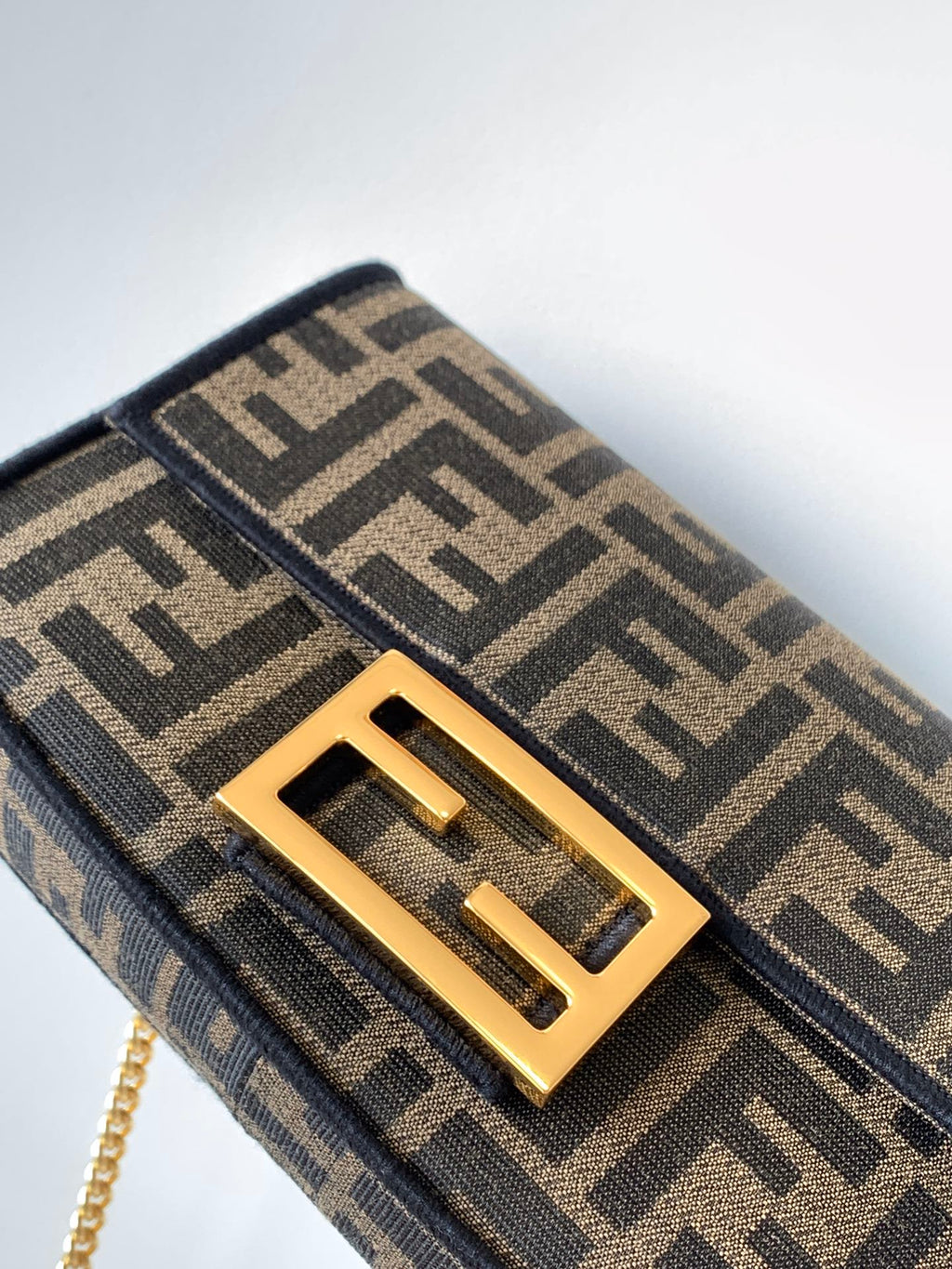 FENDI Fend Baguette 20 Brown FF Jacquard Fabric Bag Ghw