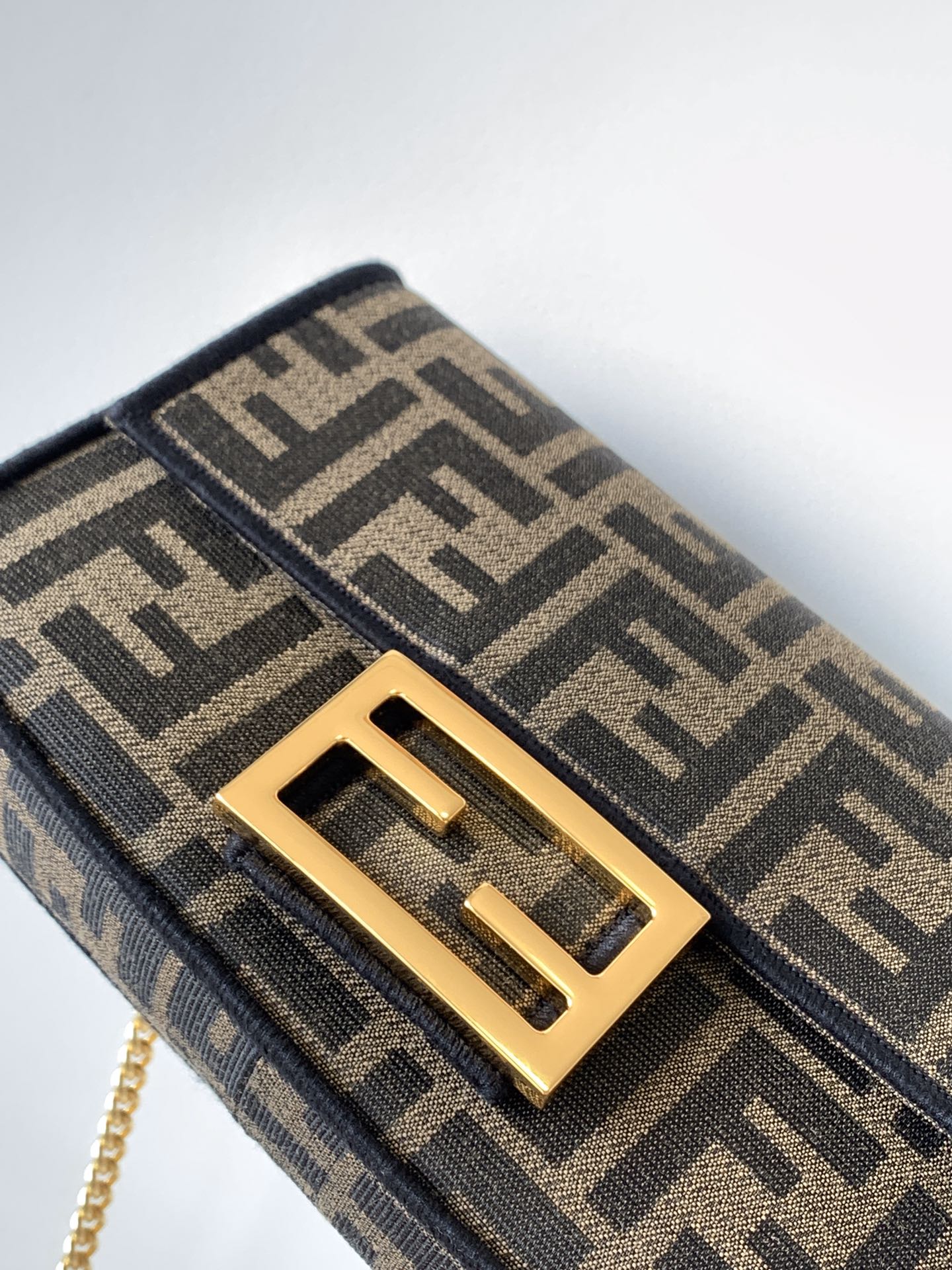 FENDI Fend Baguette 20 Brown FF Jacquard Fabric Bag Ghw