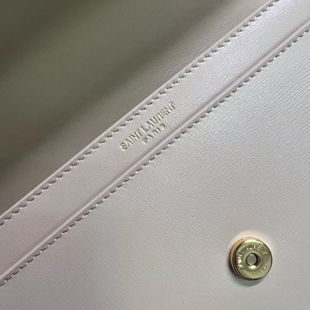 SAINT LAURENT SUNSET MEDIUM 22 IN BEIGE CALFSKIN GOLD HARDWARE