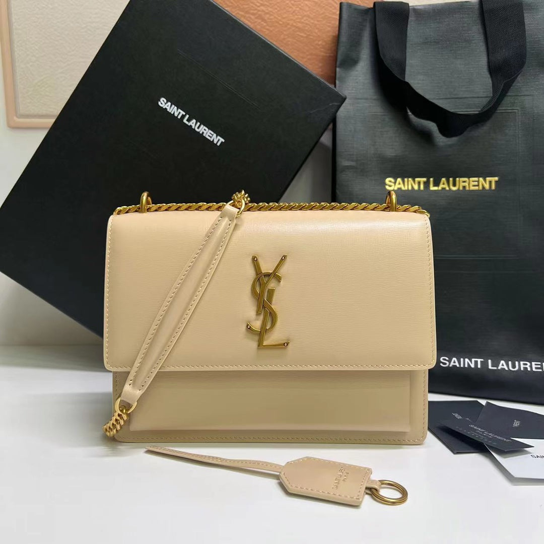 SAINT LAURENT SUNSET MEDIUM 22 IN BEIGE CALFSKIN GOLD HARDWARE
