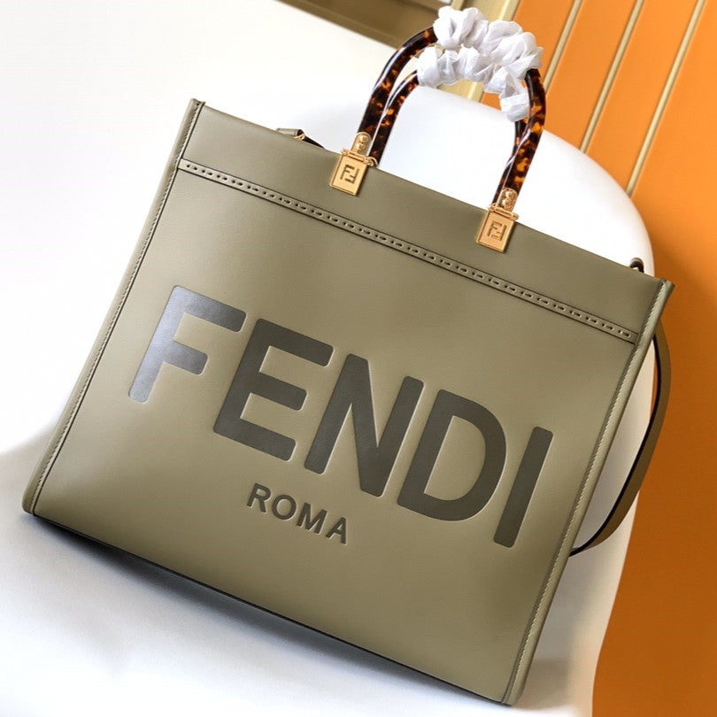FENDI Fend Sunshine Medium Bag 35 Olive Leather