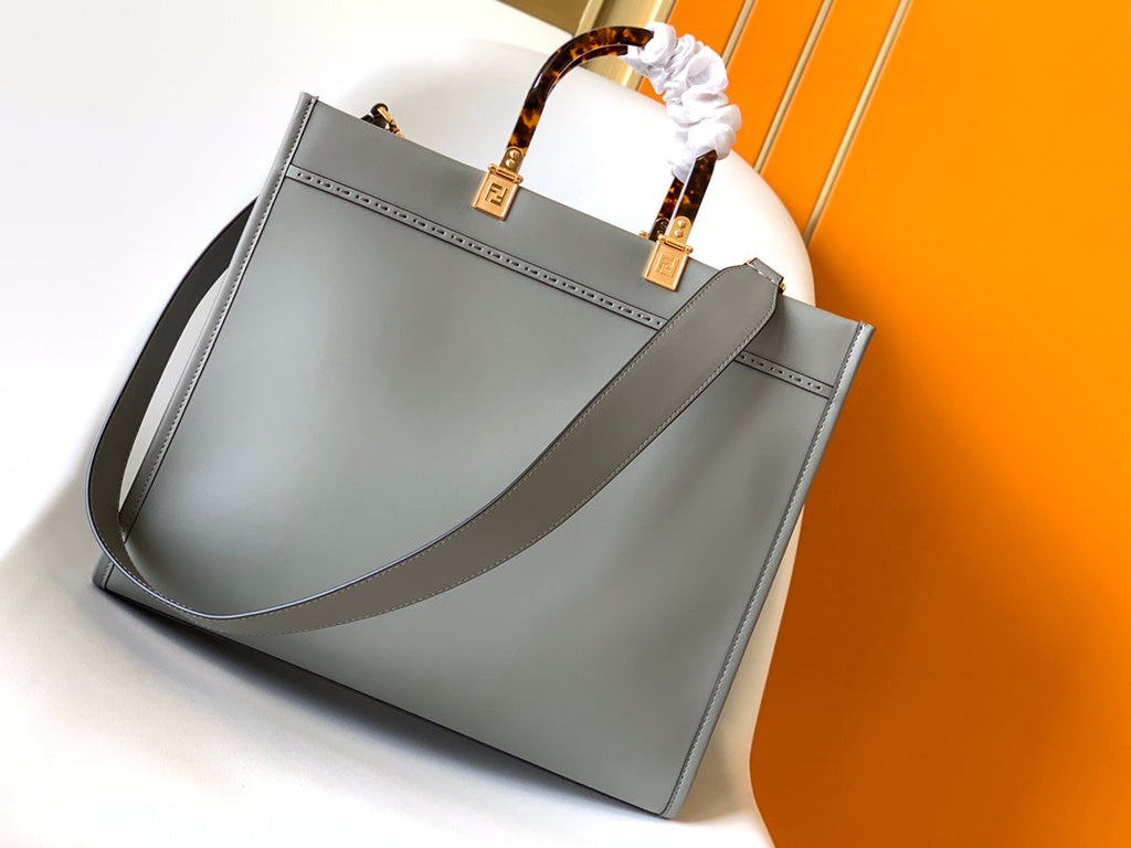 FENDI Fend Sunshine Medium Bag 35 Grey Leather