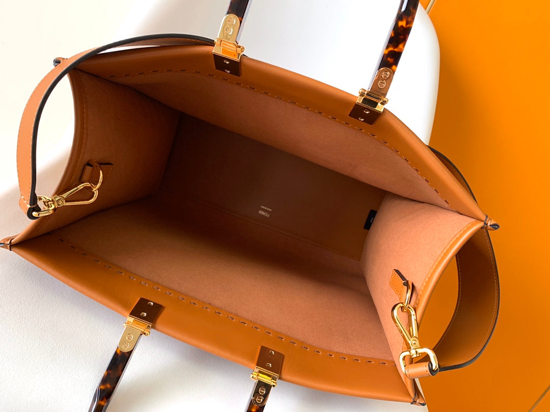 FENDI Fend Sunshine Medium Bag 35 Tan Leather