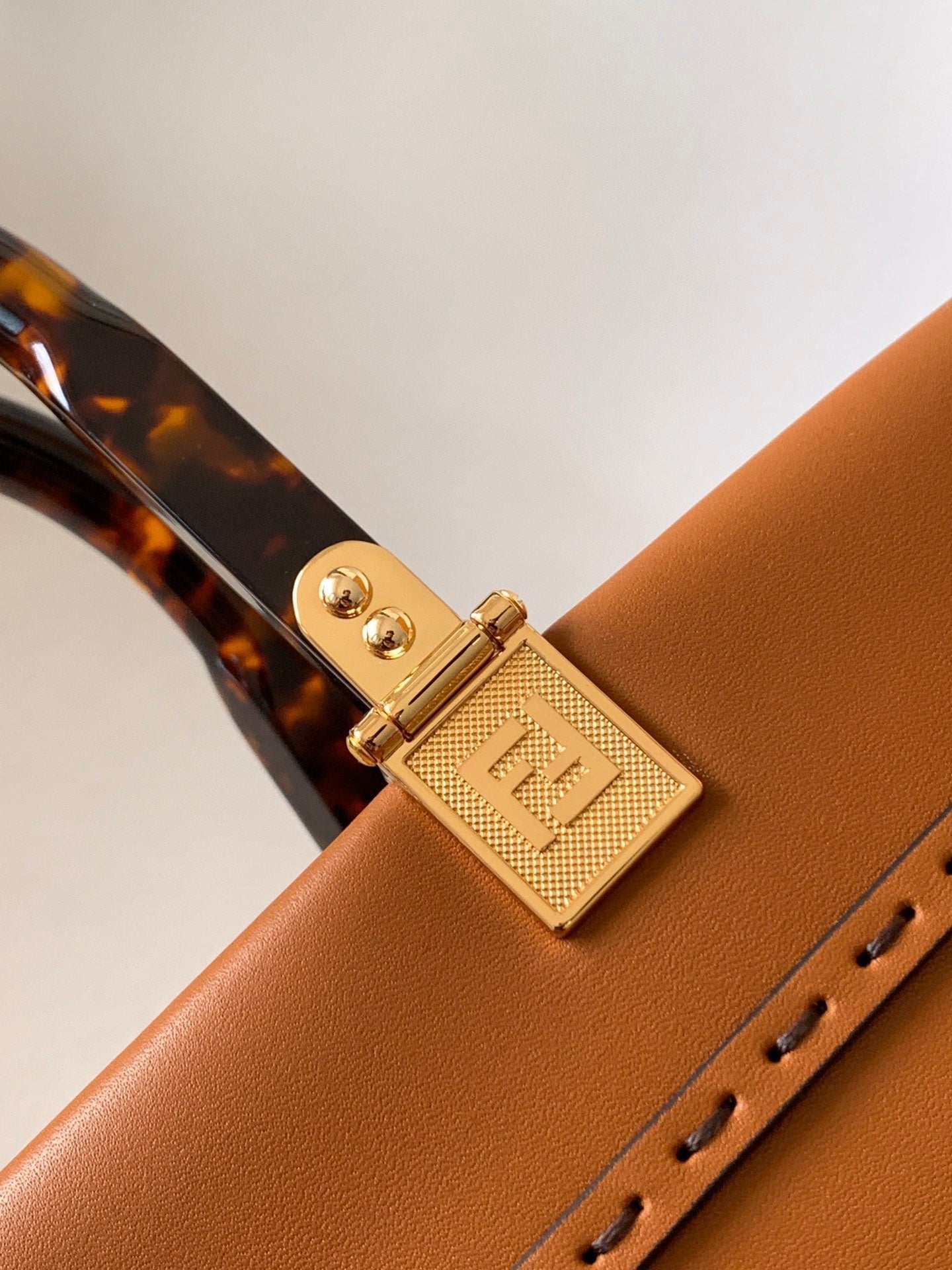 FENDI Fend Sunshine Medium Bag 35 Tan Leather