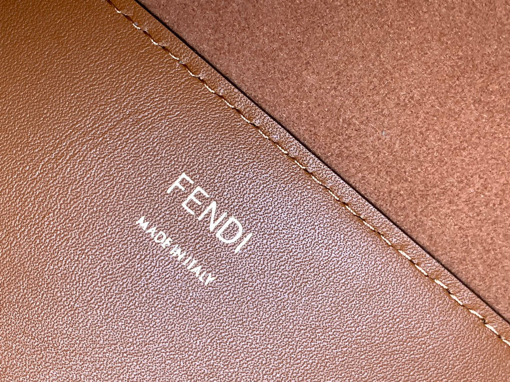 FENDI Fend Sunshine Medium Bag 35 Tan Leather
