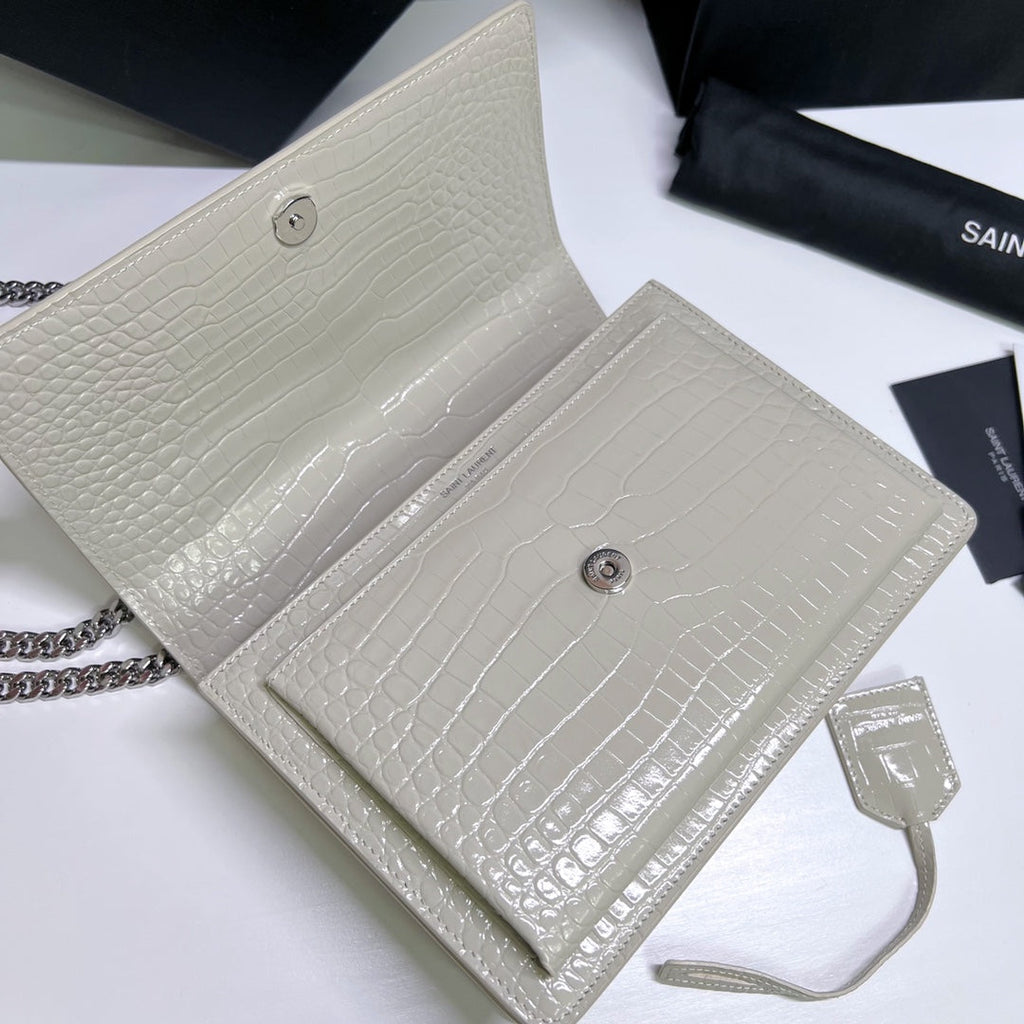 SAINT LAURENT SUNSET MEDIUM 22 IN WHITE CROCODILE PATTERN CALFSKIN SILVER HARDWARE