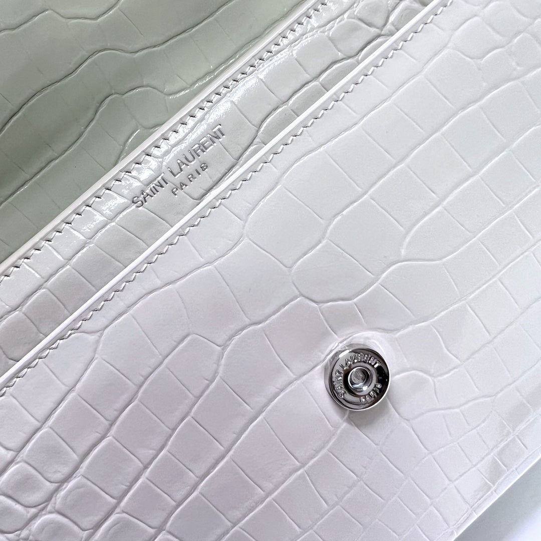 SAINT LAURENT SUNSET MEDIUM 22 IN WHITE CROCODILE PATTERN CALFSKIN SILVER HARDWARE
