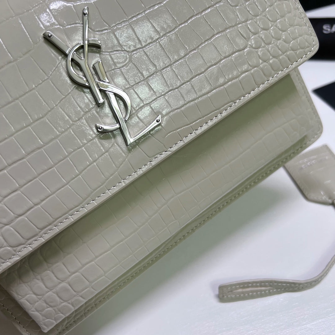SAINT LAURENT SUNSET MEDIUM 22 IN WHITE CROCODILE PATTERN CALFSKIN SILVER HARDWARE