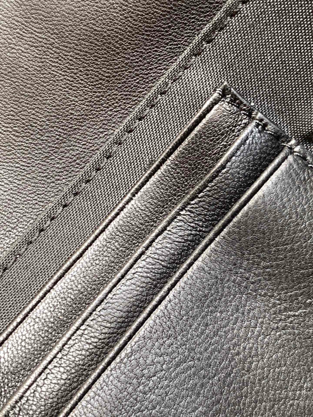 FENDI Mini Baguette Bag 20 With FF Motif Black Leather Ghw