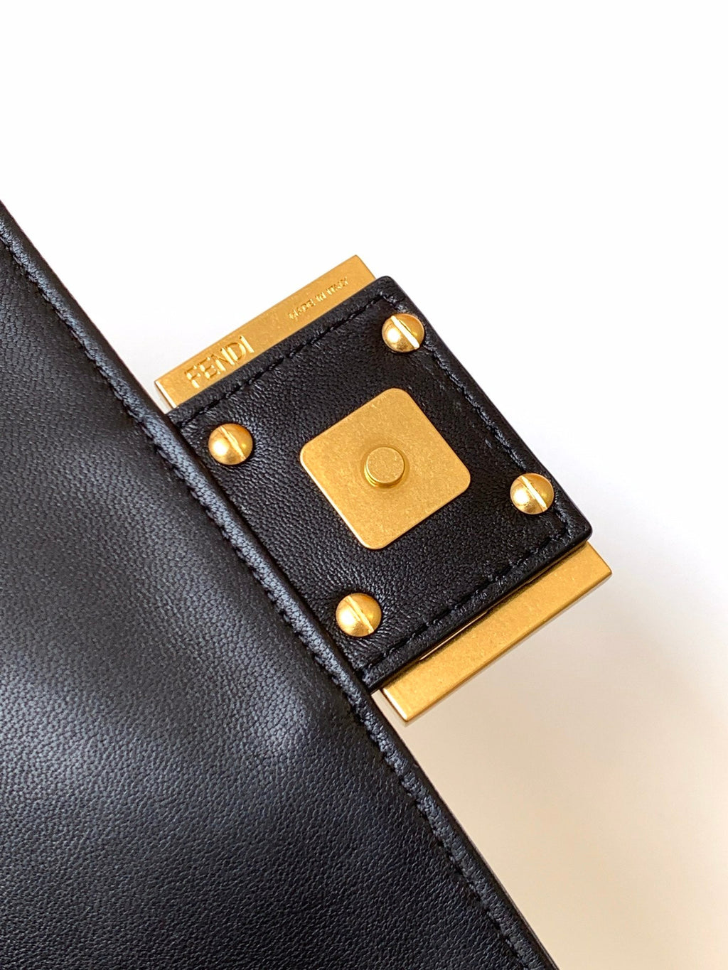 FENDI Mini Baguette Bag 20 With FF Motif Black Leather Ghw