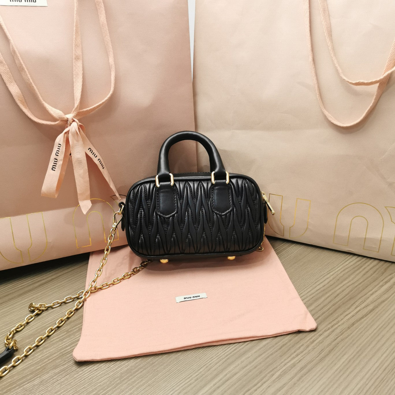 MIU MIU TOO PRETTY 17 HANDBAG BLACK LAMBSKIN