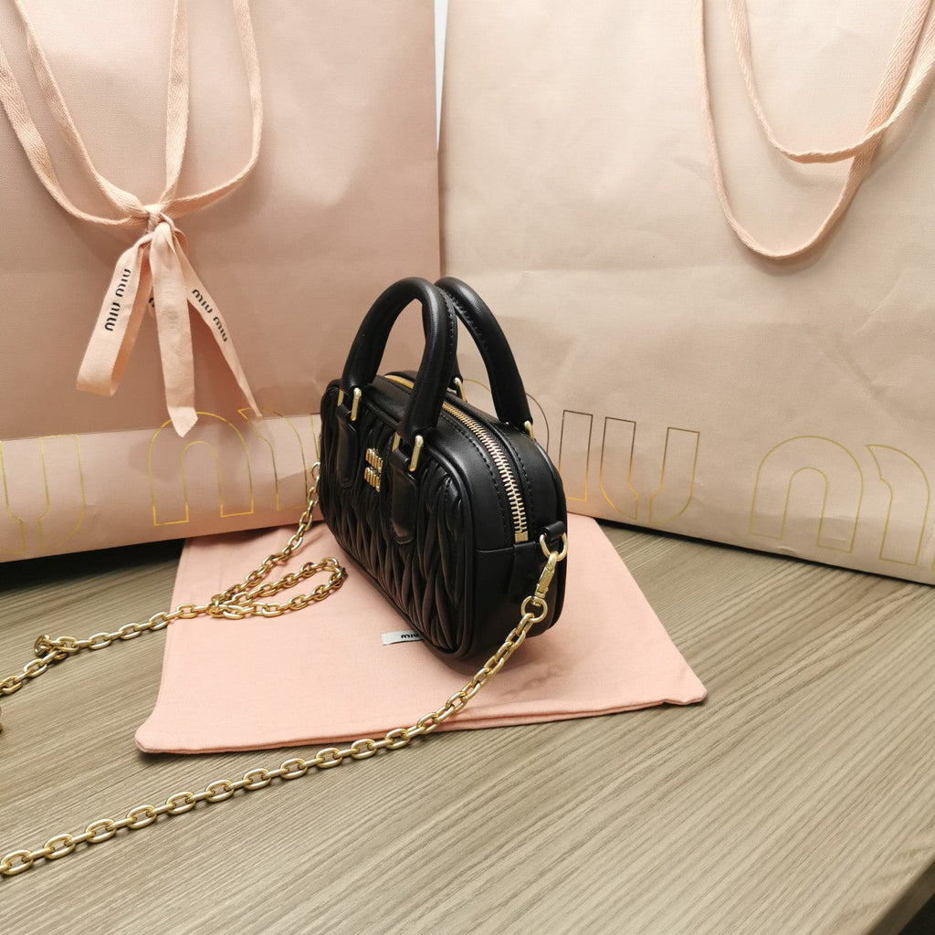 MIU MIU TOO PRETTY 17 HANDBAG BLACK LAMBSKIN