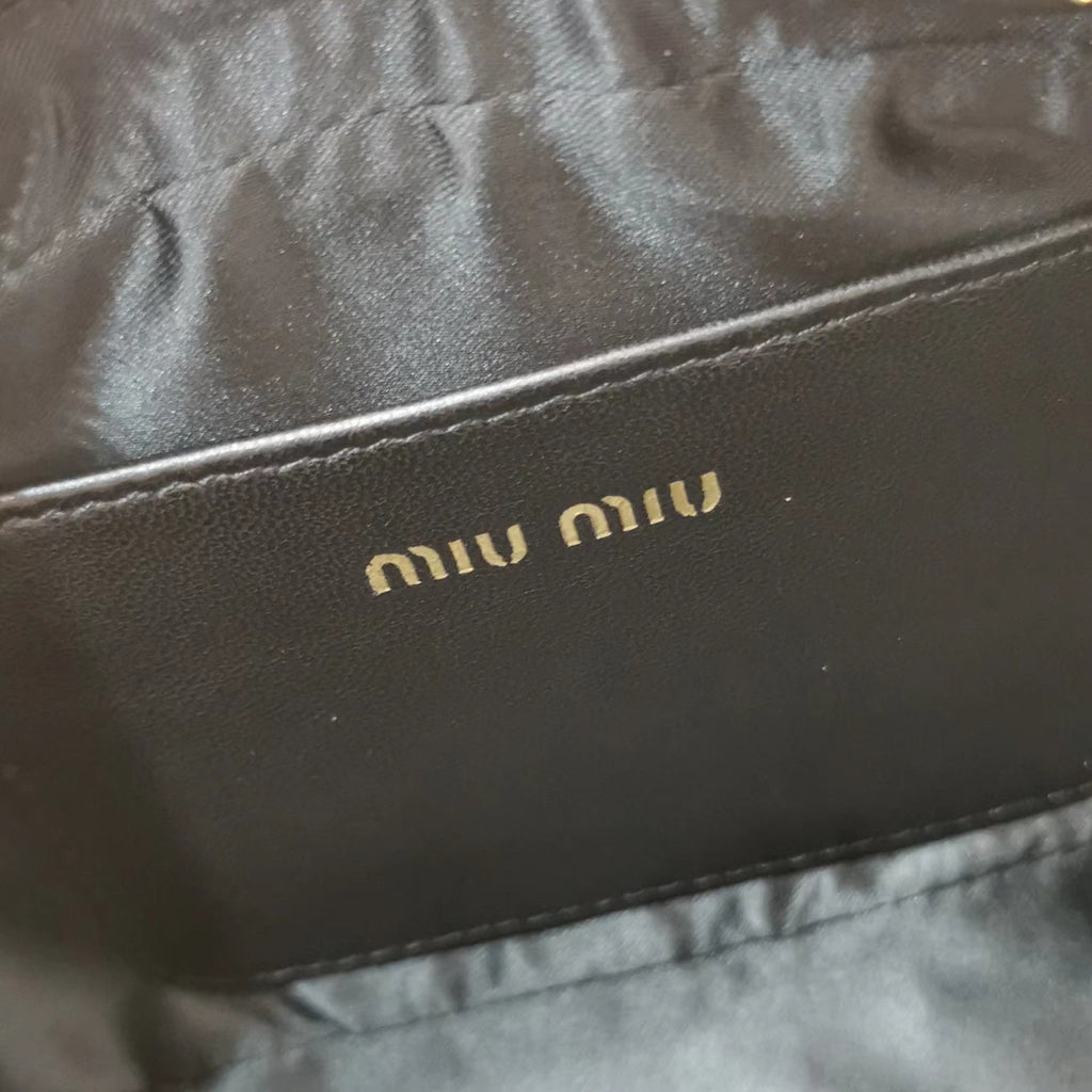 MIU MIU TOO PRETTY 17 HANDBAG BLACK LAMBSKIN