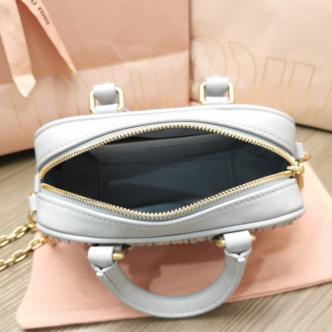 MIU MIU TOO PRETTY 17 HANDBAG LIGHT GREY LAMBSKIN