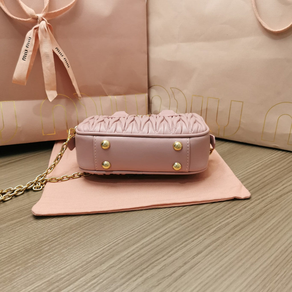 MIU MIU TOO PRETTY 17 HANDBAG IN LIGHT PINK LAMBSKIN