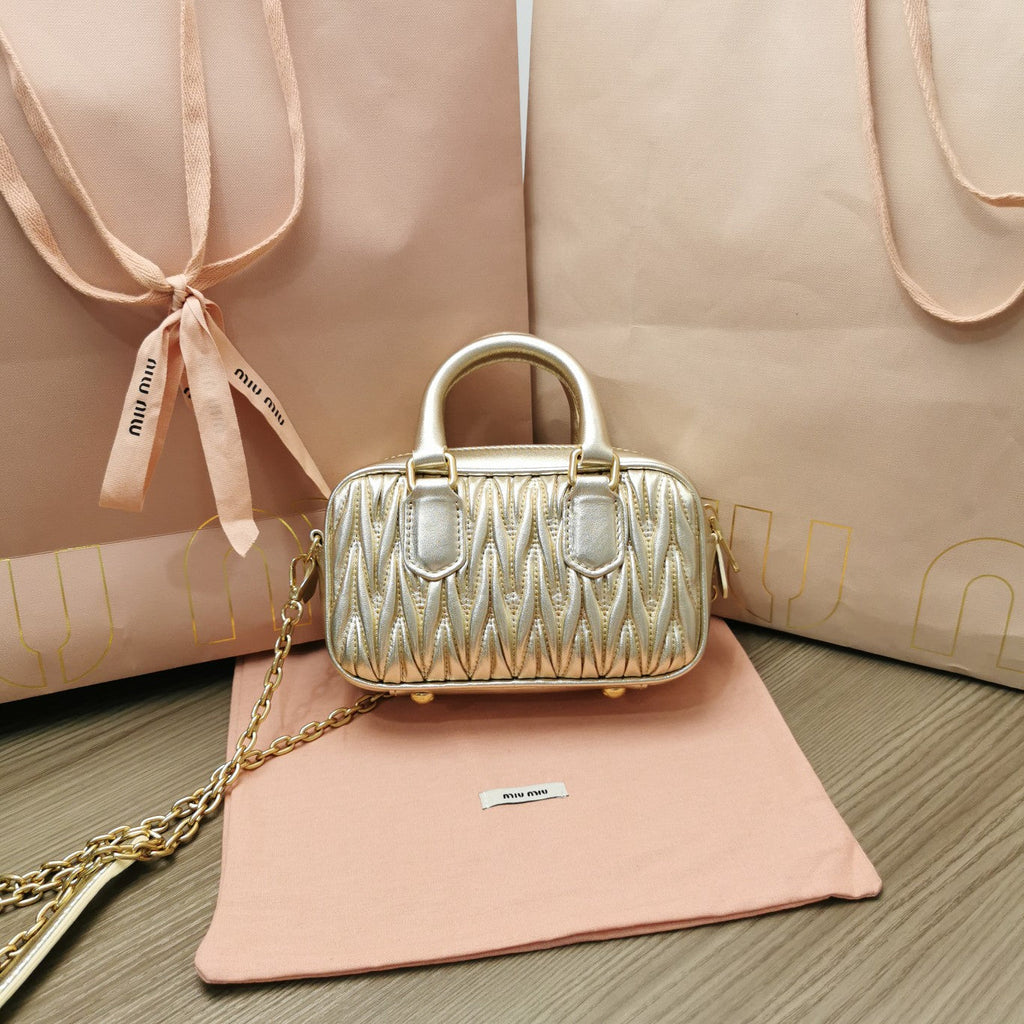 MIU MIU TOO PRETTY 17 HANDBAG GOLDEN LAMBSKIN