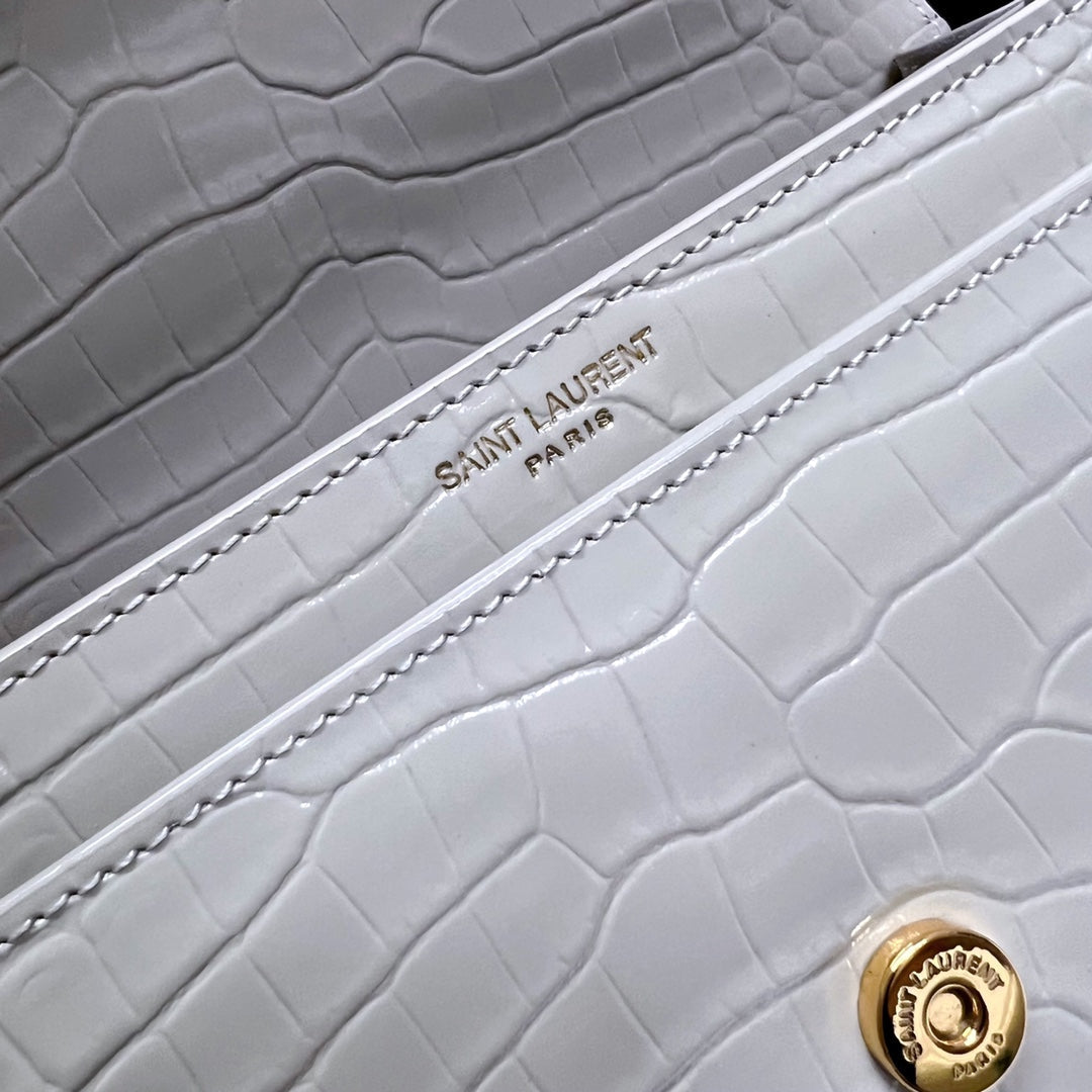 SAINT LAURENT SUNSET MEDIUM 22 IN WHITE CROCODILE PATTERN CALFSKIN GOLD HARDWARE