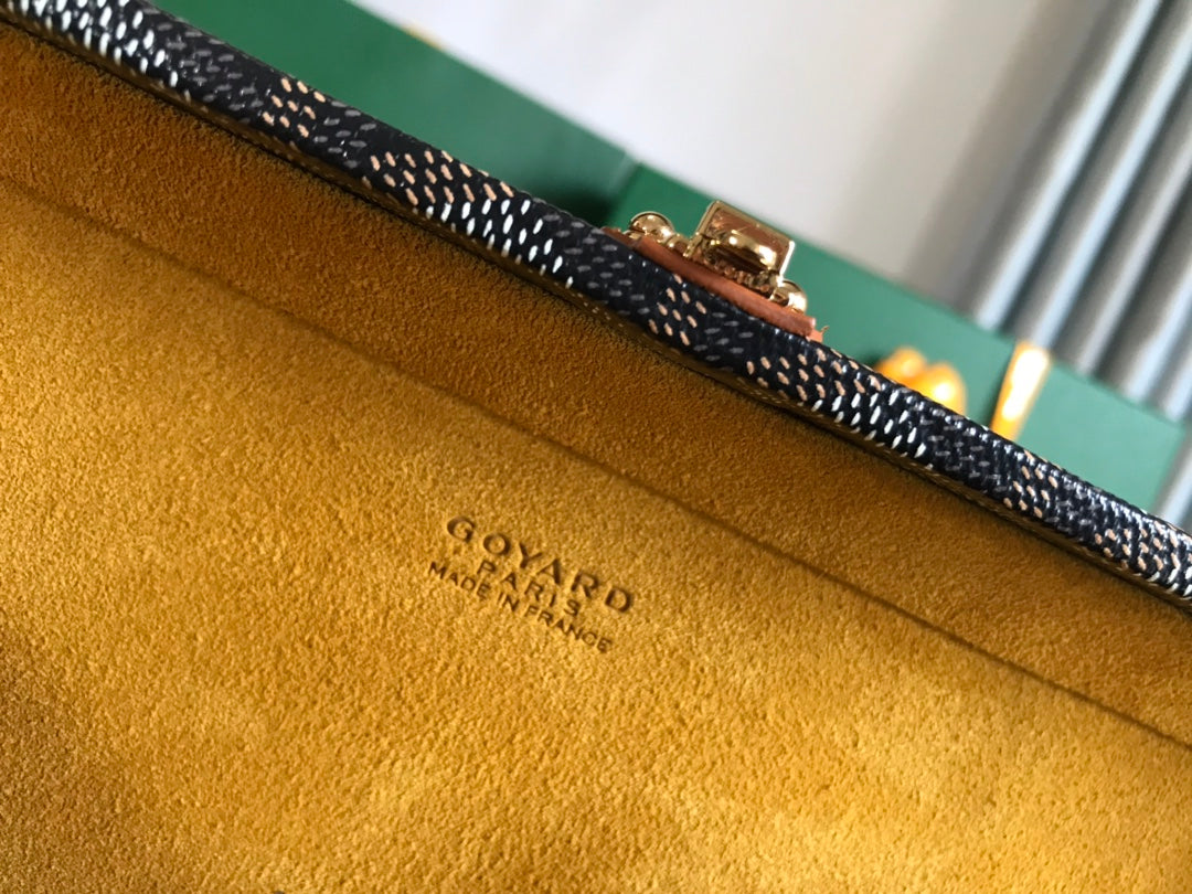 GOYARD GRAND HÔTEL TRUNK BAG 24 IN BLACK GOYARDINE CANVAS AND TAN CALFSKIN