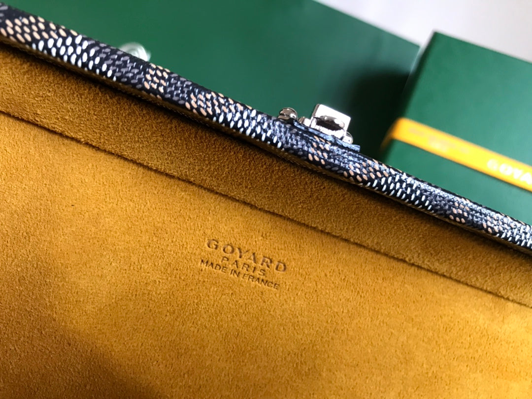GOYARD GRAND HÔTEL TRUNK BAG 24 IN BLACK GOYARDINE CANVAS AND CALFSKIN