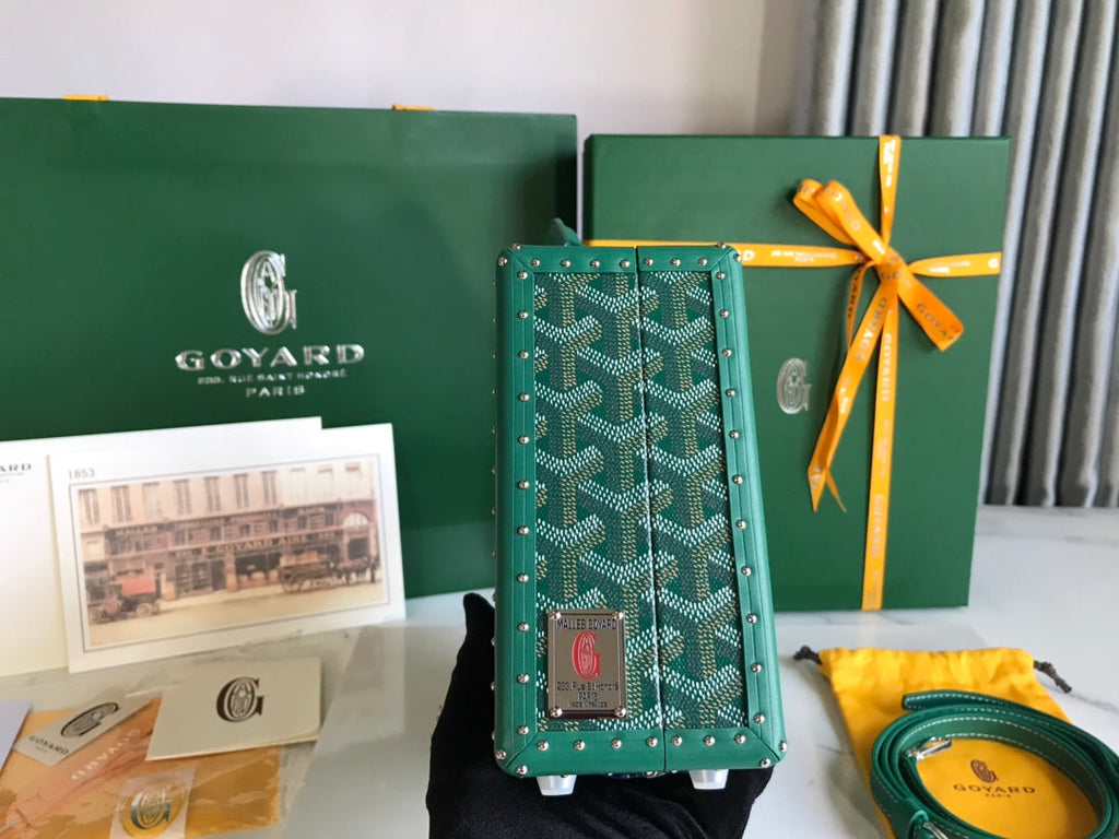 GOYARD GRAND HÔTEL TRUNK BAG 24 IN GREEN GOYARDINE CANVAS AND CALFSKIN