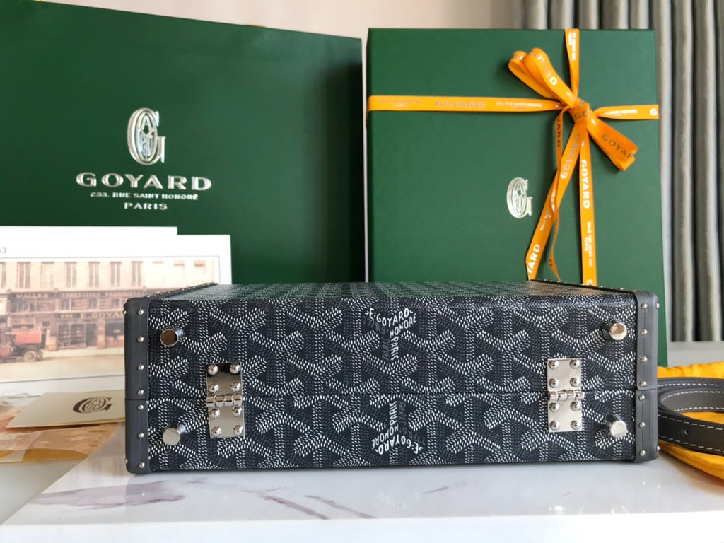 GOYARD GRAND HÔTEL TRUNK BAG 24 IN GREY BLACK GOYARDINE CANVAS AND CALFSKIN