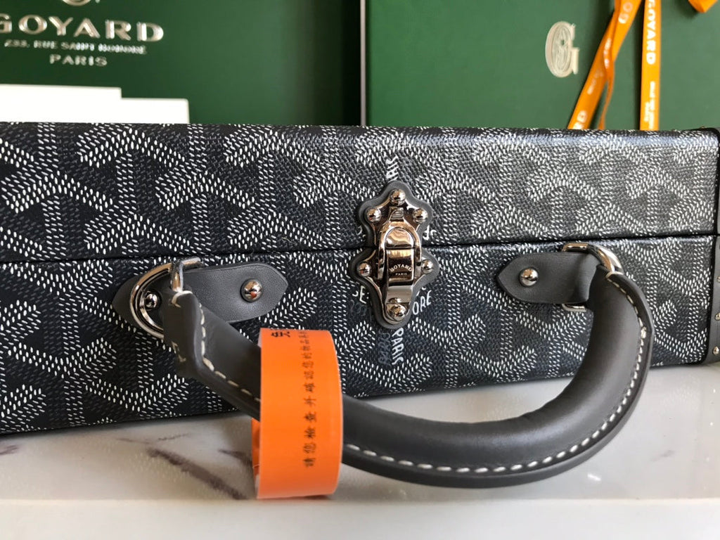 GOYARD GRAND HÔTEL TRUNK BAG 24 IN GREY BLACK GOYARDINE CANVAS AND CALFSKIN