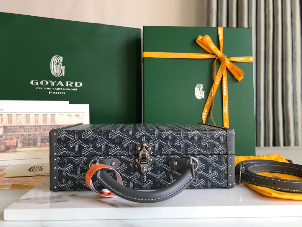 GOYARD GRAND HÔTEL TRUNK BAG 24 IN GREY BLACK GOYARDINE CANVAS AND CALFSKIN