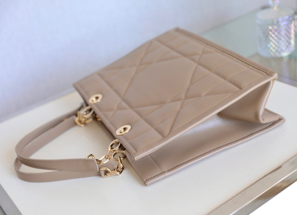 DIOR LARGE TOTE BOOK 36 BAG IN BEIGE CREAM CALFSKIN