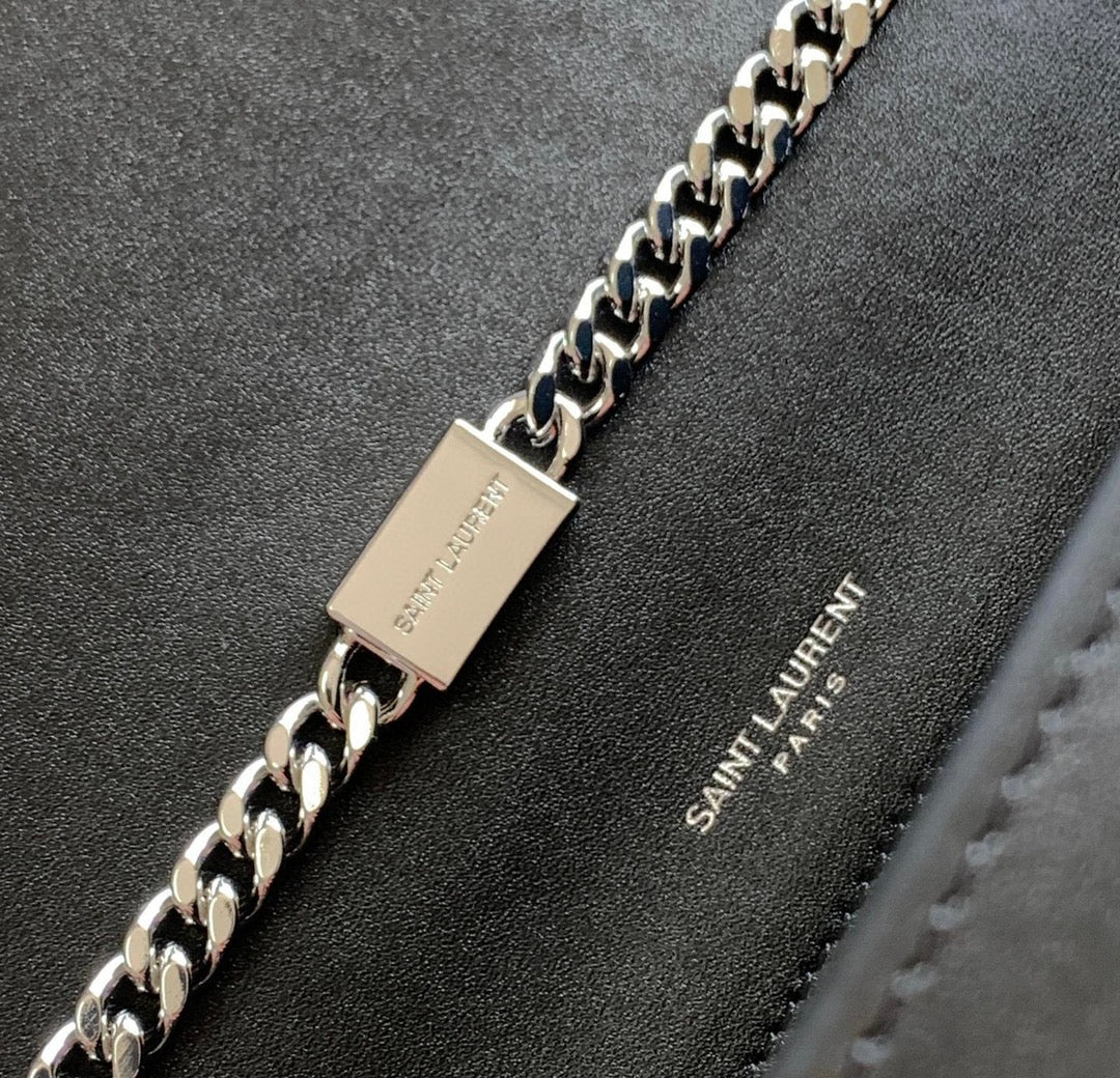 SAINT LAURENT KATE TASSEL 24 BLACK CALFSKIN WITH SILVER LOGO