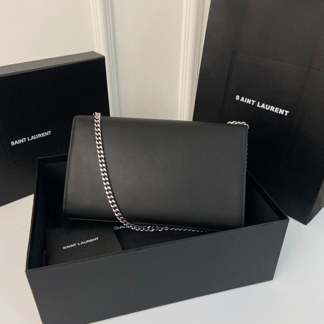 SAINT LAURENT KATE TASSEL 24 BLACK CALFSKIN WITH SILVER LOGO