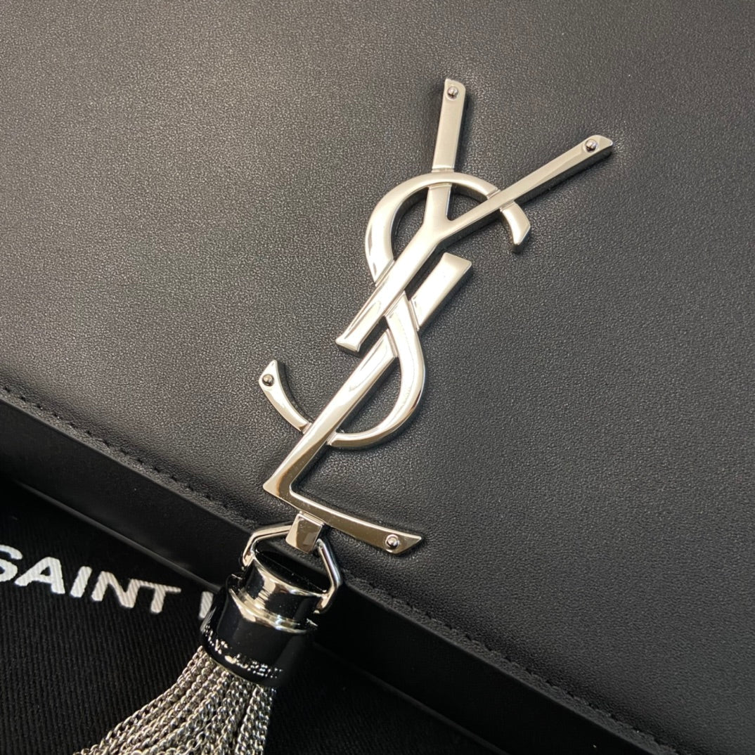 SAINT LAURENT KATE TASSEL 24 BLACK CALFSKIN WITH SILVER LOGO