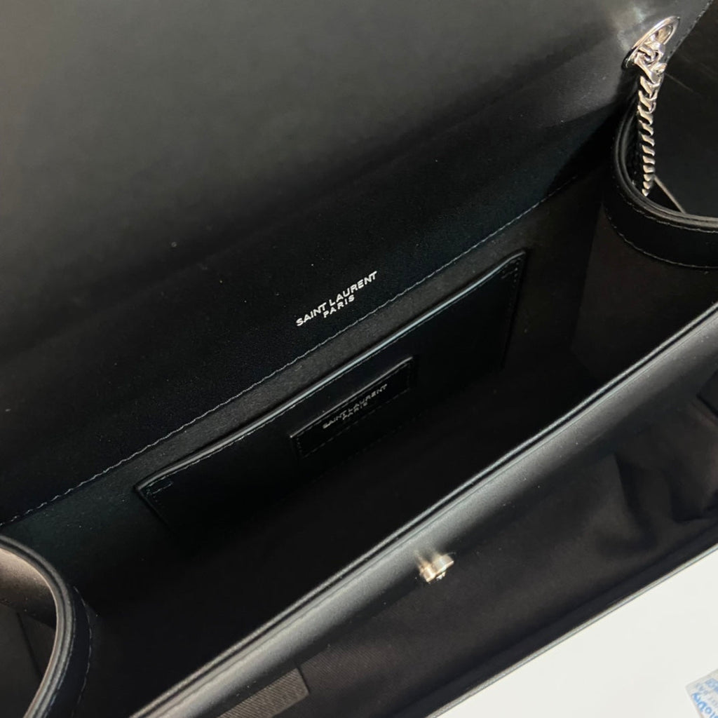 SAINT LAURENT KATE TASSEL 24 BLACK CALFSKIN WITH SILVER LOGO