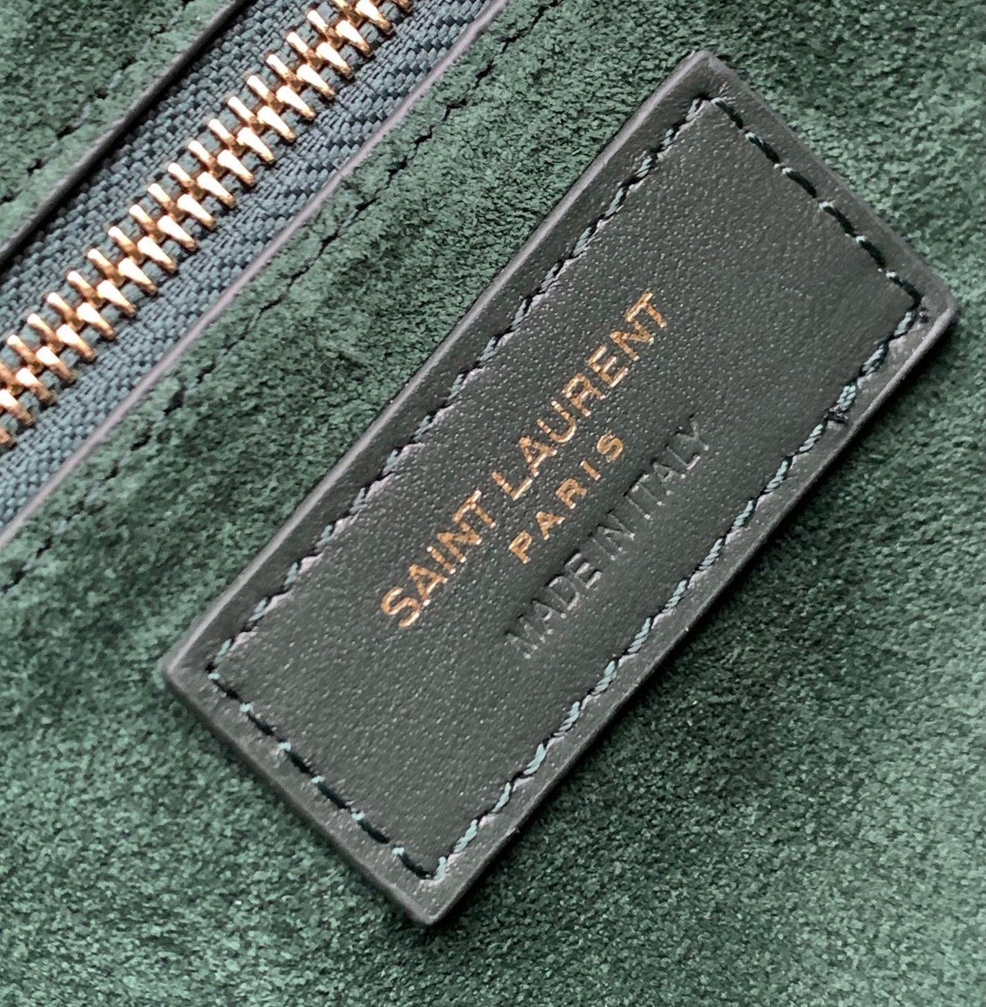 SAINT LAURENT LE 5 À 7 BAG 24 DARK GREEN CALFSKIN