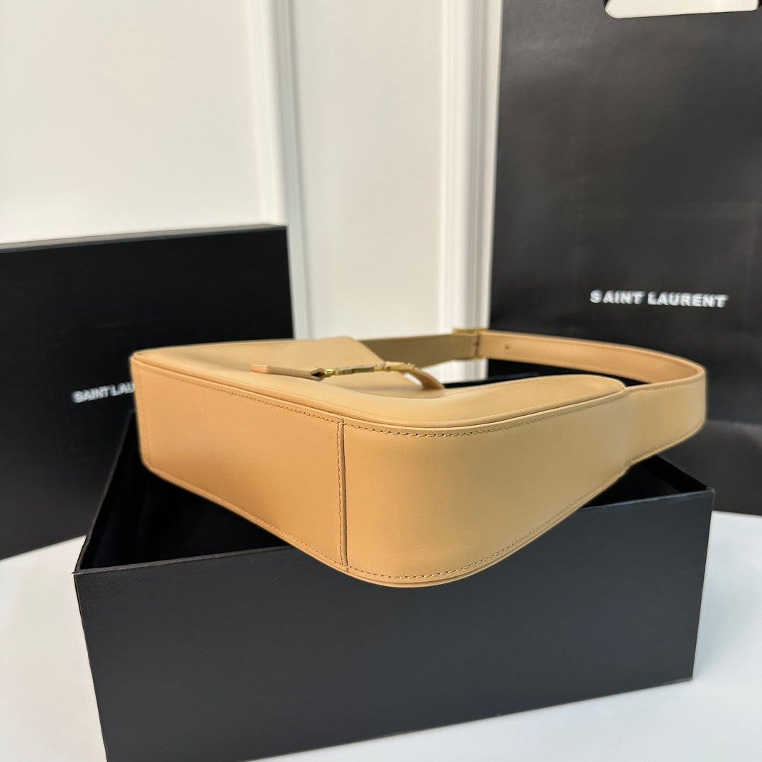 SAINT LAURENT LE 5 À 7 BAG 24 YELLOW CREAM CALFSKIN