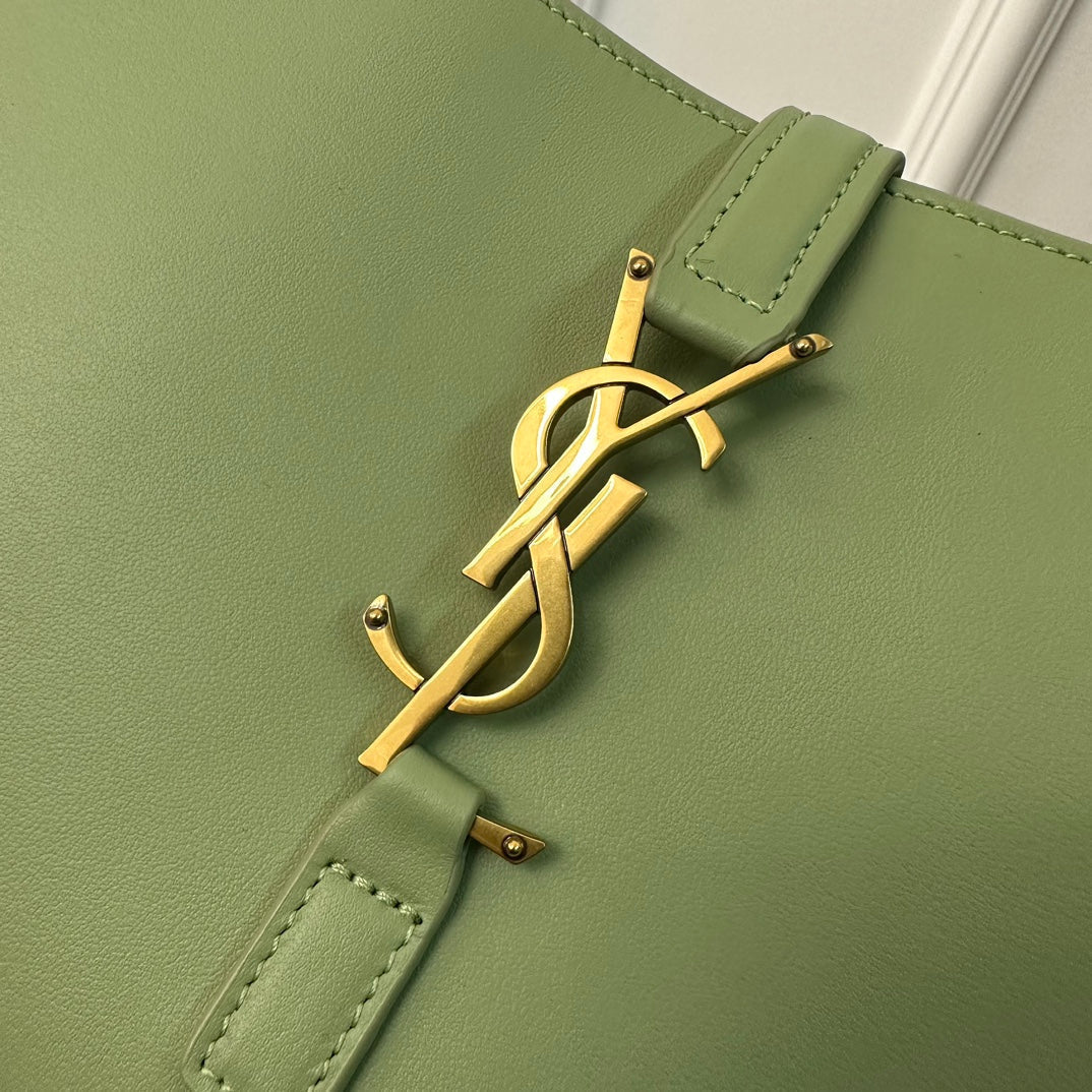 SAINT LAURENT LE 5 À 7 BAG 24 LIGHT GREEN CALFSKIN