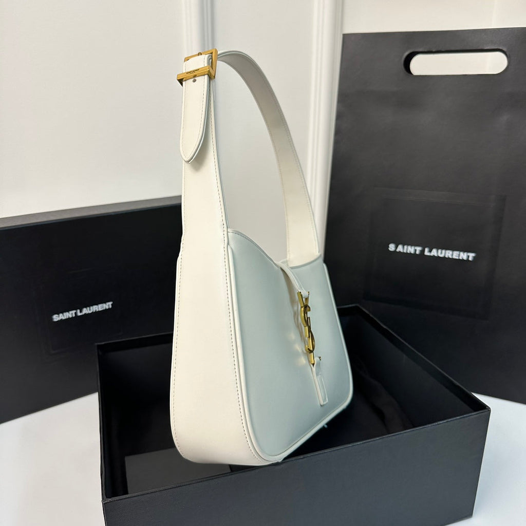 SAINT LAURENT LE 5 À 7 BAG 24 WHITE CALFSKIN