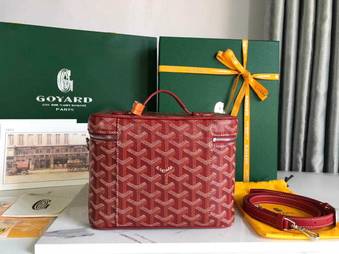 GOYARD MUSE VANITY CASE 20 IN CLASSIC RED GOYARDINE CANVAS