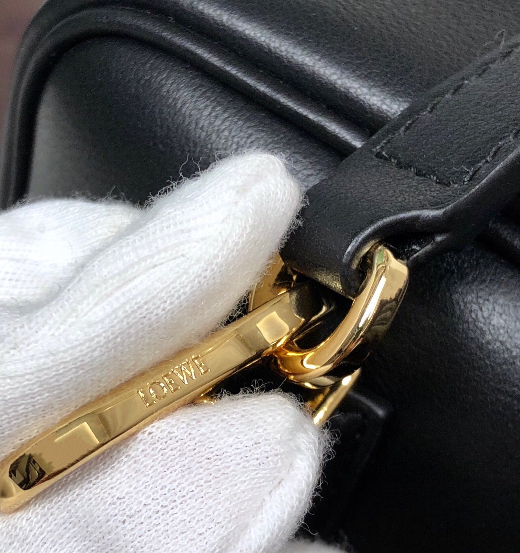 LOEWE LOE AMAZONA 19 BAG IN BLACK NAPPA CALFSKIN