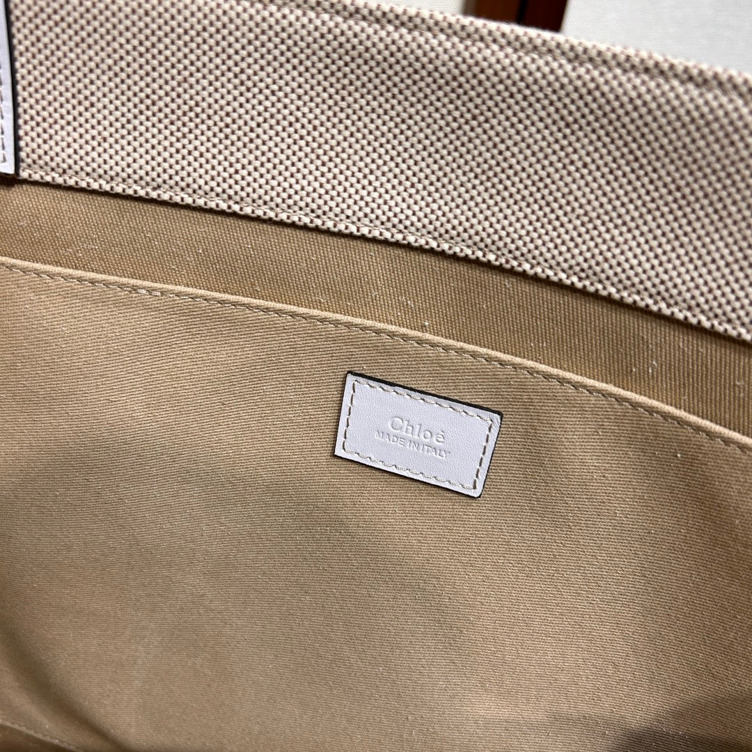 CHLOE LAGRE WOODY TOTE BAG 45 IN BEIGE LINEN CANVAS BLACK WEBBING LOGO EMBROIDER WHITE CALFSKIN