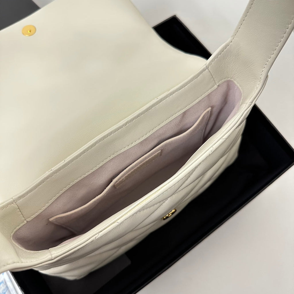SAINT LAURENT LE 5 À 7 HANDBAG 24 IN WHITE LAMBSKIN