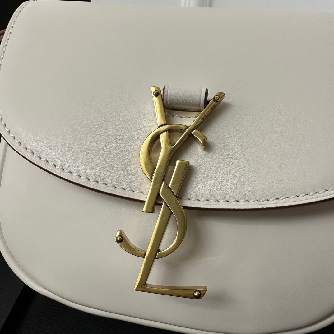 SAINT LAURENT KAIA 18 HANDBAG IN WHITE CALFSKIN