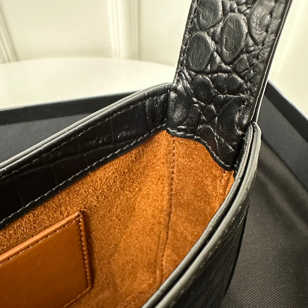 SAINT LAURENT MINI 19 BLACK CALFSKIN HOBO