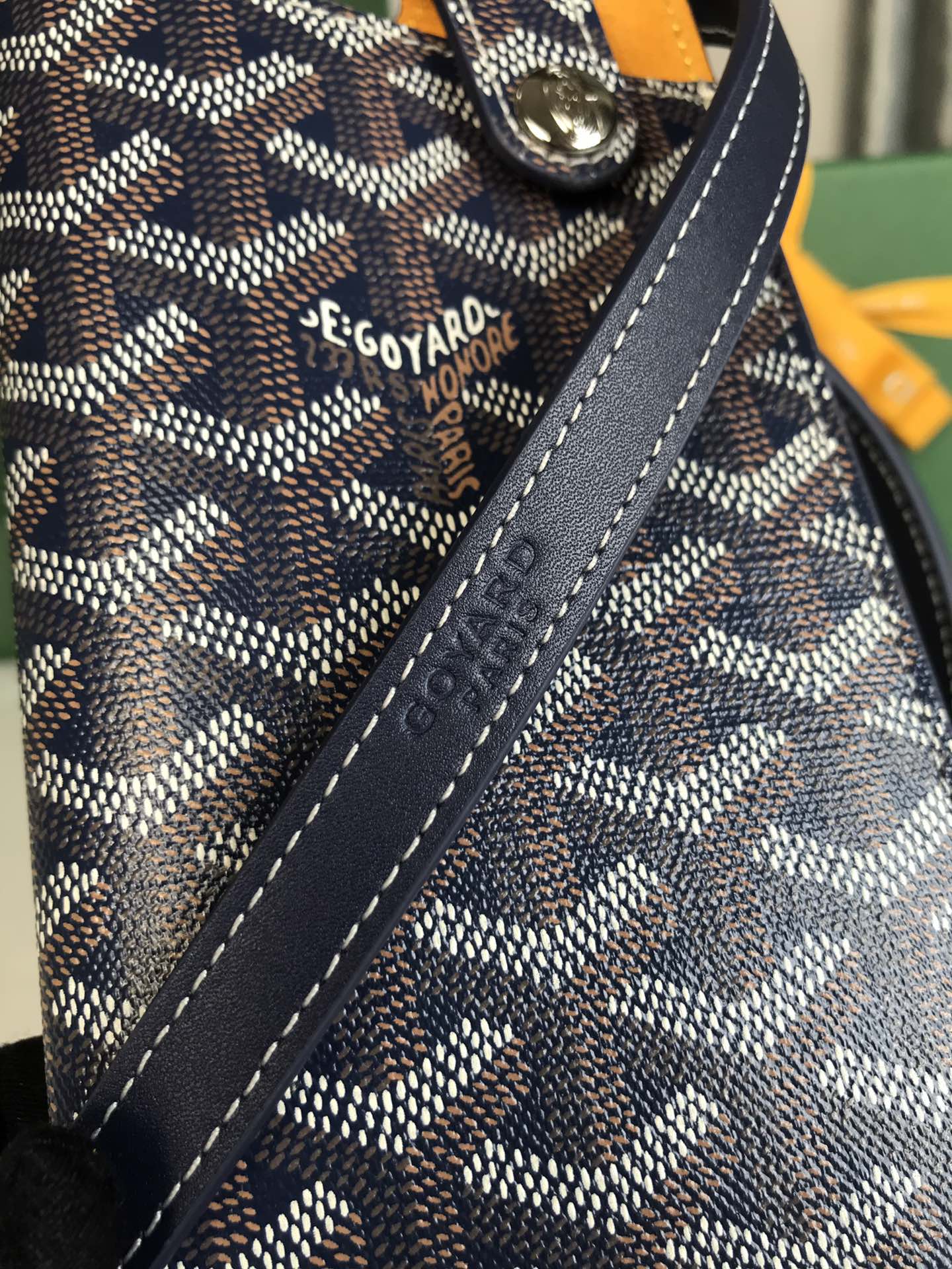 GOYARD MONTMARTRE GM CASE 18 IN NAVY BLUE GOYARDINE CANVAS
