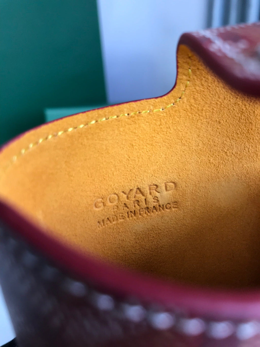 GOYARD MONTMARTRE GM CASE 18 IN CLASSIC RED GOYARDINE CANVAS