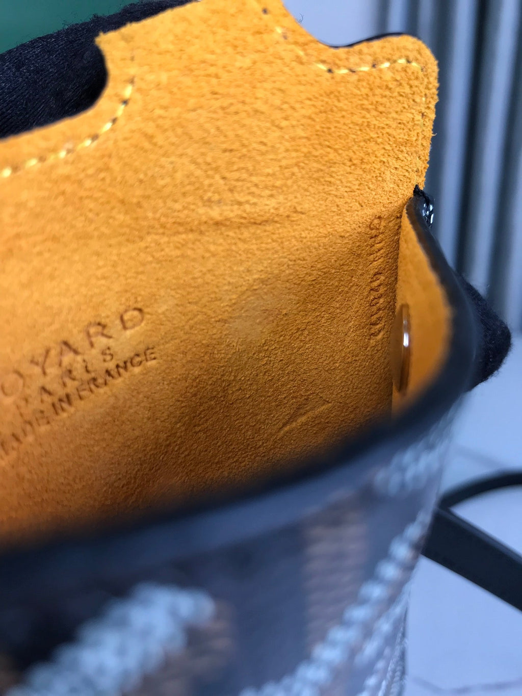 GOYARD MONTMARTRE GM CASE 18 IN BLACK GOYARDINE CANVAS