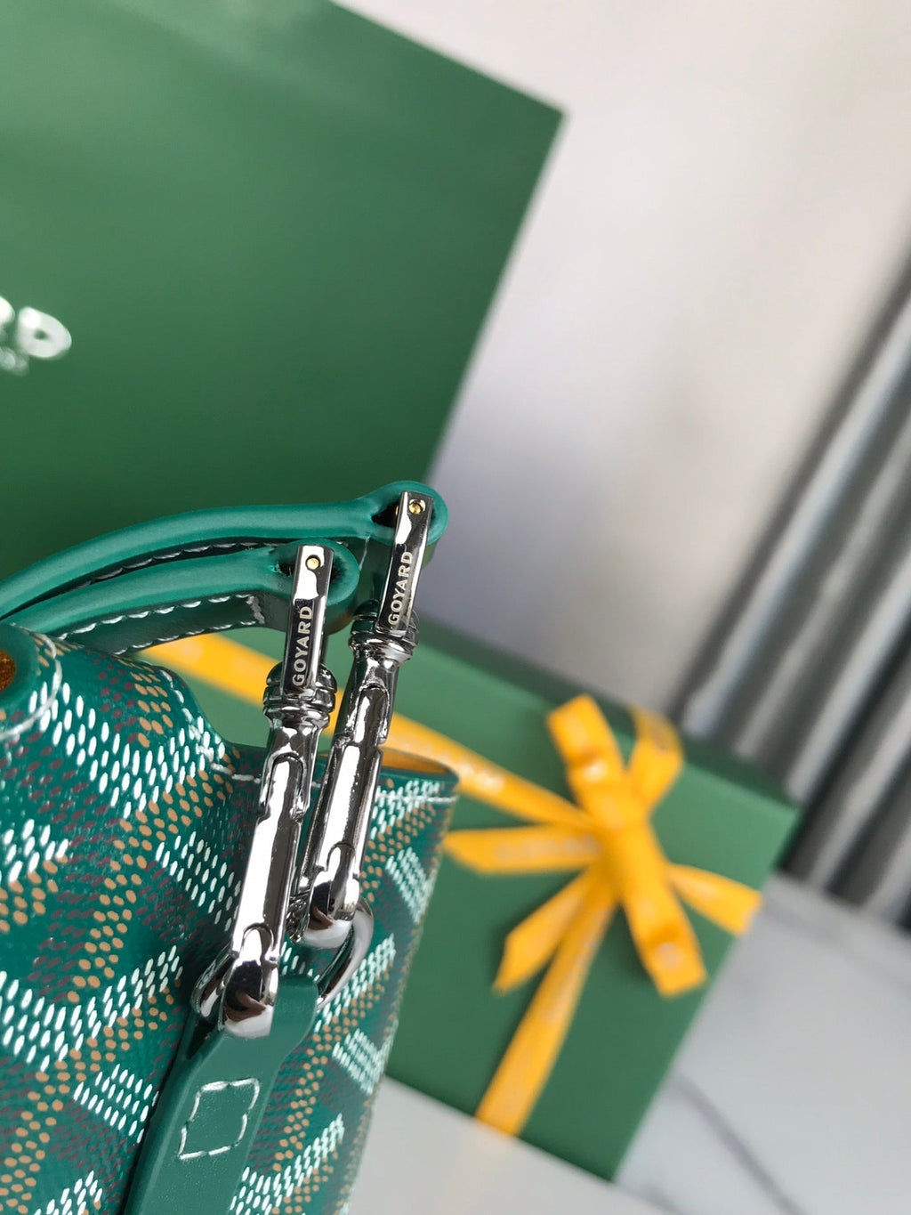GOYARD MONTMARTRE GM CASE 18 IN GREEN GOYARDINE CANVAS